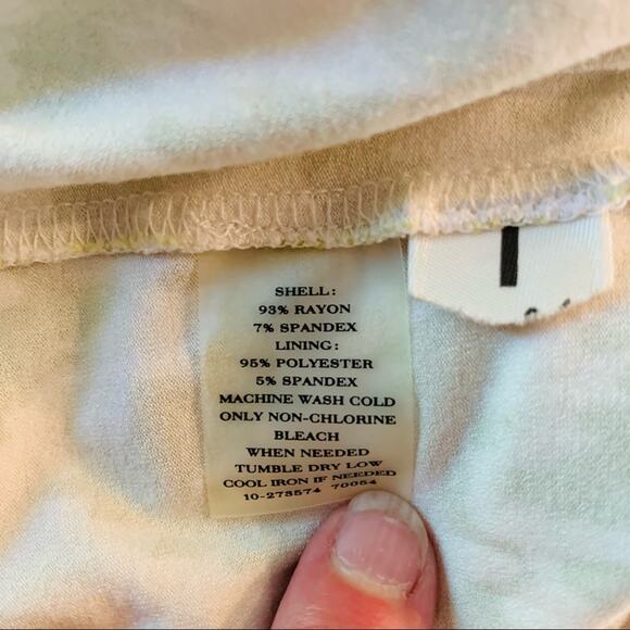 Ann Taylor Womens dress lime and white abstract chevron extra small - Picture 6 of 7